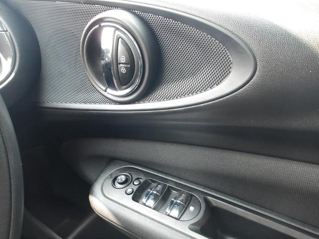 ＭＩＮＩ ワン　クラブマン　インテリセーフ　クルーズコントロール　衝突軽減　ＨＤＤナビ　音楽インポート　ＵＳＢ　Ｂｌｕｅｔｏｏｔｈ　フルＴＶ　バックカメラ・ソナー　ＥＴＣ　アルミ　歩行者検知　アイドリングストップ　キーレス（33枚目）