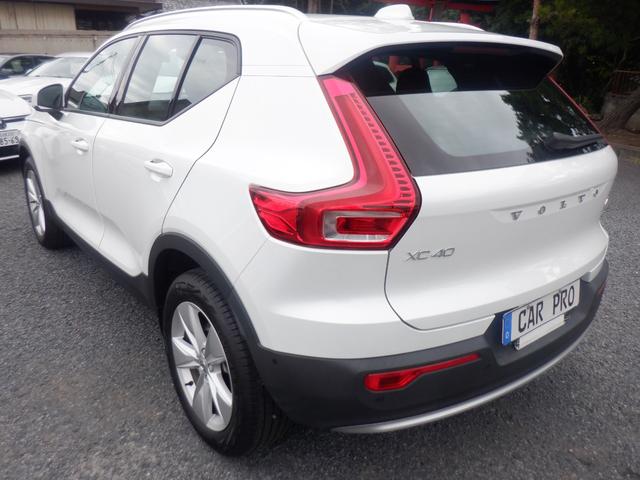 ＸＣ４０ プラス　Ｂ３　クライメトパッケージ　シート＆ハンドルヒーター　Ｇｏｏｇｌｅナビ　３６０度カメラ　ＬＥＤライト　ＥＴＣ　電動シート　電動リヤゲート　ＡＣＣ　スマートキー　ディスプレイオーディオ　ＵＳＢ　Ｂｌｕｅｔｏｏｔｈ　ｃａｒＰＬＡＹ（8枚目）