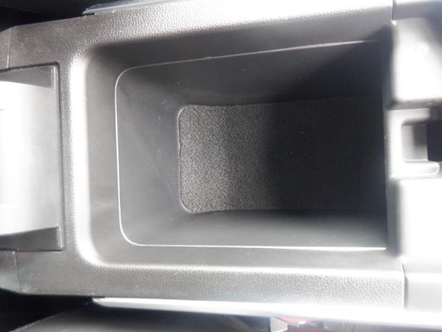 メガーヌ インテンス 1オーナー ACC LEDライト スマートキー フルTV バックカメラ ソナー 衝突軽減 シートヒーター AUX USB Bluetooth appleCarPlay アイドリングストップ(24枚目)