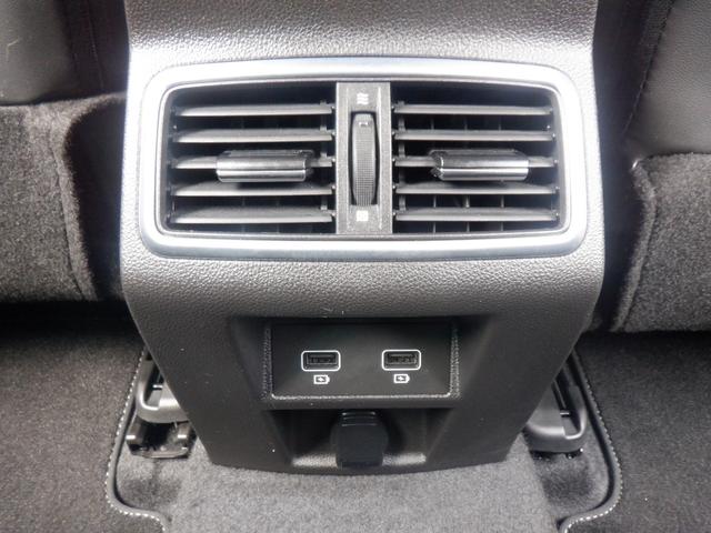 メガーヌ インテンス 1オーナー ACC LEDライト スマートキー フルTV バックカメラ ソナー 衝突軽減 シートヒーター AUX USB Bluetooth appleCarPlay アイドリングストップ(25枚目)