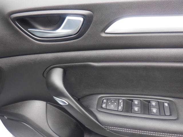 メガーヌ インテンス 1オーナー ACC LEDライト スマートキー フルTV バックカメラ ソナー 衝突軽減 シートヒーター AUX USB Bluetooth appleCarPlay アイドリングストップ(40枚目)