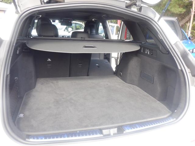 Cクラスステーションワゴン C180ステーションワゴンアバンギャルドAMGライン レーダーセーフティ サンルーフ HUD ナビ TV 360度カメラ パーキングアシスト 電動シート ヒーター 電動Rゲート ACC 衝突軽減 LED ETC USB Bluetooth ワイヤレス充電(19枚目)