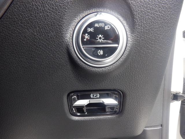 Cクラスステーションワゴン C180ステーションワゴンアバンギャルドAMGライン レーダーセーフティ サンルーフ HUD ナビ TV 360度カメラ パーキングアシスト 電動シート ヒーター 電動Rゲート ACC 衝突軽減 LED ETC USB Bluetooth ワイヤレス充電(46枚目)