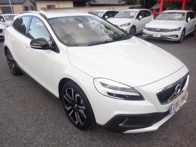 VOLVO V40 CROSS COUNTRY T5 AWD MOMENTUM