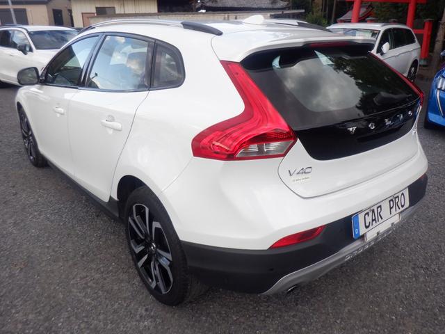 VOLVO V40 CROSS COUNTRY T5 AWD MOMENTUM