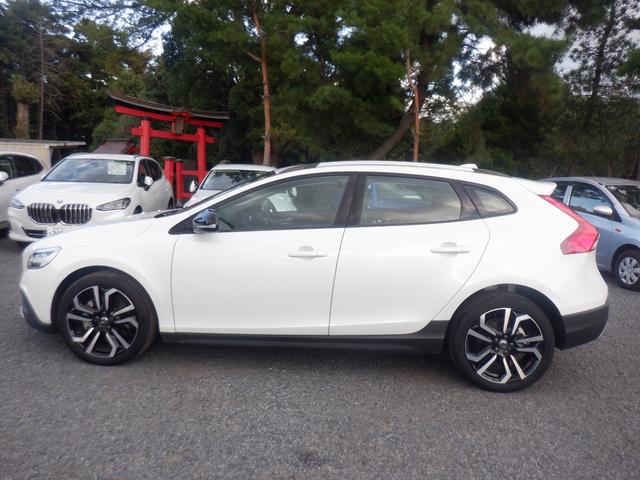 VOLVO V40 CROSS COUNTRY T5 AWD MOMENTUM