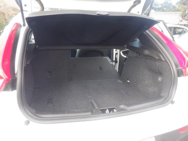 VOLVO V40 CROSS COUNTRY T5 AWD MOMENTUM