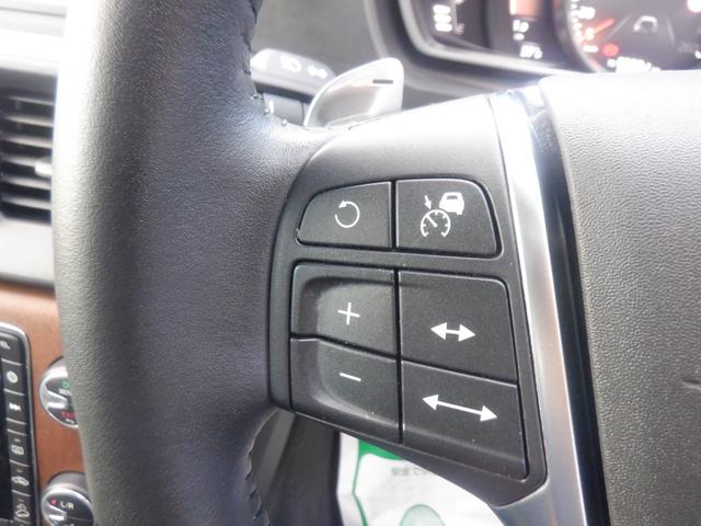 VOLVO V40 CROSS COUNTRY T5 AWD MOMENTUM