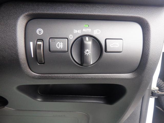 VOLVO V40 CROSS COUNTRY T5 AWD MOMENTUM