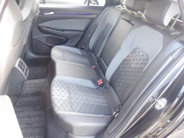 ゴルフヴァリアント ｅＴＳＩ　Ｒライン　ナビＴＶ　Ｂカメラ　３６０度ソナー　パーキングアシスト　ハーフ革　ハンドル＆シートヒーター　電動Ｒゲート　ＬＥＤ　ＥＴＣ　スマートキー　ディスプレイオーディオ　ｃａｒＰＬＡＹ　ＵＳＢ　ブルートゥース（18枚目）