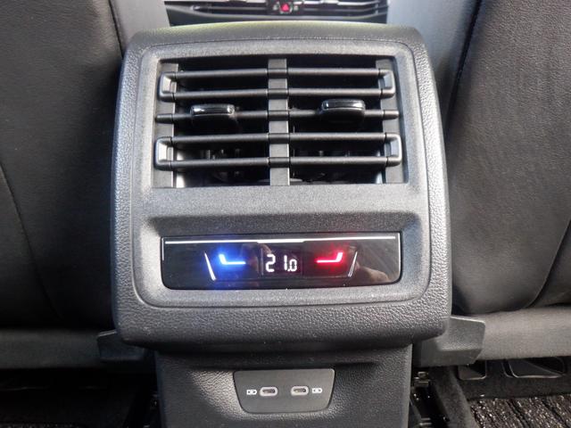 ゴルフヴァリアント ｅＴＳＩ　Ｒライン　ナビＴＶ　Ｂカメラ　３６０度ソナー　パーキングアシスト　ハーフ革　ハンドル＆シートヒーター　電動Ｒゲート　ＬＥＤ　ＥＴＣ　スマートキー　ディスプレイオーディオ　ｃａｒＰＬＡＹ　ＵＳＢ　ブルートゥース（28枚目）