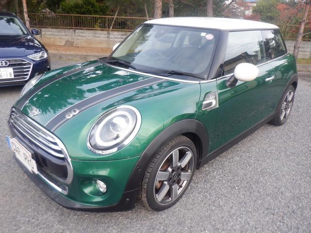MINI クーパー 60イヤーズエディション 3ドア インテリジェントセーフティ 茶革 シートヒーター 純正ナビ バックカメラソナー 衝突軽減 クルコン パーキングアシスト スマートキー LEDライト ETC 音楽インポート USB Bluetooth(2枚目)