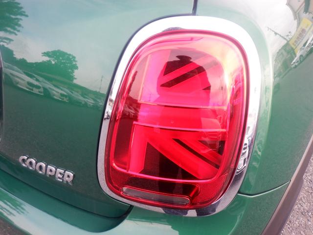 MINI クーパー 60イヤーズエディション 3ドア インテリジェントセーフティ 茶革 シートヒーター 純正ナビ バックカメラソナー 衝突軽減 クルコン パーキングアシスト スマートキー LEDライト ETC 音楽インポート USB Bluetooth(12枚目)