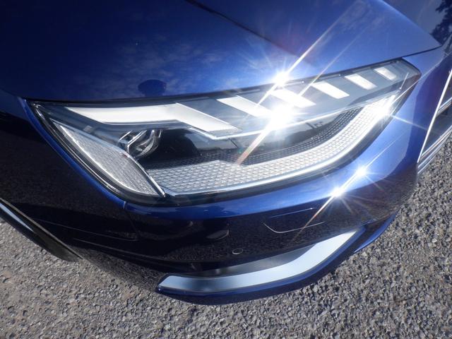 Ａ４アバント ３５ＴＦＳＩ　アドバンスド　アウディプレセンス　ＬＥＤ　ＡＣＣ　３６０度カメラ　パーキングアシスト　衝突軽減　ナビＴＶ　電動シートヒーター　電動Ｒゲート　ＥＴＣ　ディスプレイオーディオ　ａｐｐｌｅＣａｒＰｌａｙ　ＵＳＢ　ブルートゥース　パドルシフト（11枚目）