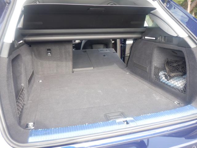 Ａ４アバント ３５ＴＦＳＩ　アドバンスド　アウディプレセンス　ＬＥＤ　ＡＣＣ　３６０度カメラ　パーキングアシスト　衝突軽減　ナビＴＶ　電動シートヒーター　電動Ｒゲート　ＥＴＣ　ディスプレイオーディオ　ａｐｐｌｅＣａｒＰｌａｙ　ＵＳＢ　ブルートゥース　パドルシフト（18枚目）