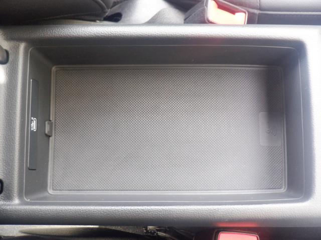 Ａ４アバント ３５ＴＦＳＩ　アドバンスド　アウディプレセンス　ＬＥＤ　ＡＣＣ　３６０度カメラ　パーキングアシスト　衝突軽減　ナビＴＶ　電動シートヒーター　電動Ｒゲート　ＥＴＣ　ディスプレイオーディオ　ａｐｐｌｅＣａｒＰｌａｙ　ＵＳＢ　ブルートゥース　パドルシフト（25枚目）