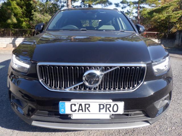 ＸＣ４０ Ｂ４　ＡＷＤ　モメンタム　１オーナー　衝突軽減　ハンドル＆シートヒーター　ナビＴＶ　３６０度カメラ　ＡＣＣ　ＬＥＤ　ＥＴＣ　スマートキー　ディスプレイオーディオ　ａｐｐｌｅＣａｒＰｌａｙ　ＵＳＢ　ブルートゥース　電動シート　電動Ｒゲート（3枚目）