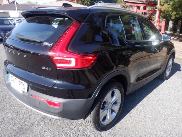 ＸＣ４０ Ｂ４　ＡＷＤ　モメンタム　１オーナー　衝突軽減　ハンドル＆シートヒーター　ナビＴＶ　３６０度カメラ　ＡＣＣ　ＬＥＤ　ＥＴＣ　スマートキー　ディスプレイオーディオ　ａｐｐｌｅＣａｒＰｌａｙ　ＵＳＢ　ブルートゥース　電動シート　電動Ｒゲート（6枚目）