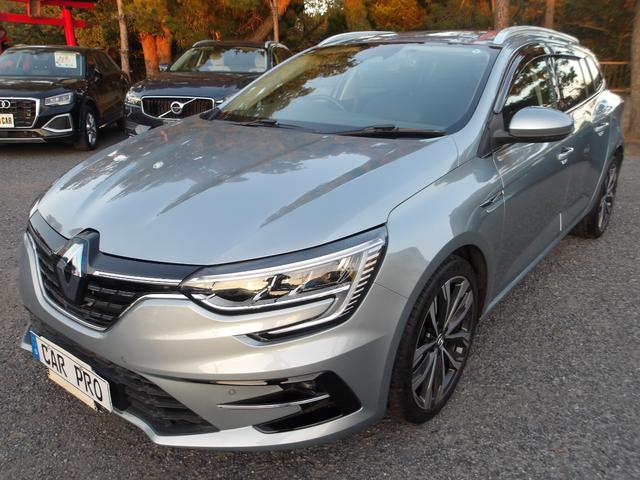 メガーヌ スポーツツアラー　インテンス　バックカメラ　前後ソナー　ＡＣＣ　レーンアシスト　ブラインドスポット　衝突軽減　Ｌ？Ｄ　スマートキー　アイドリングストップ　ＡＵＸ　ＵＳＢ　ブルートゥース　ハーフレザー　シートヒーター（2枚目）