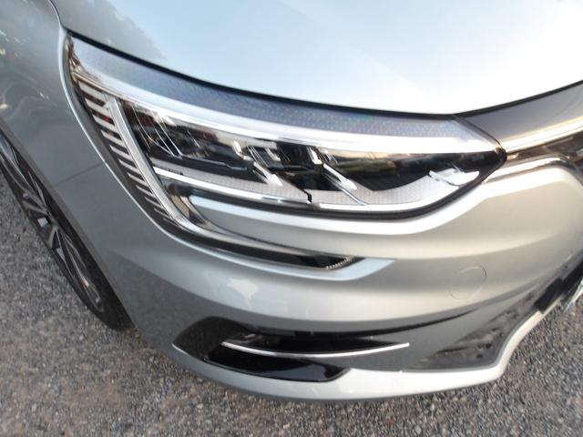 メガーヌ スポーツツアラー　インテンス　バックカメラ　前後ソナー　ＡＣＣ　レーンアシスト　ブラインドスポット　衝突軽減　Ｌ？Ｄ　スマートキー　アイドリングストップ　ＡＵＸ　ＵＳＢ　ブルートゥース　ハーフレザー　シートヒーター（11枚目）