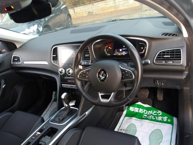 メガーヌ スポーツツアラー　インテンス　バックカメラ　前後ソナー　ＡＣＣ　レーンアシスト　ブラインドスポット　衝突軽減　Ｌ？Ｄ　スマートキー　アイドリングストップ　ＡＵＸ　ＵＳＢ　ブルートゥース　ハーフレザー　シートヒーター（13枚目）