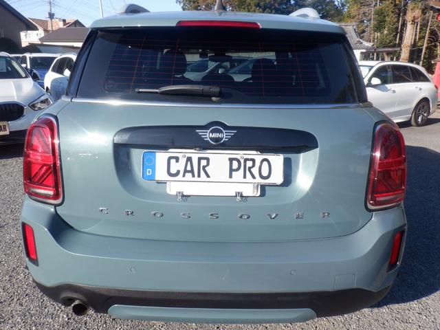 ＭＩＮＩ クロスオーバー　バッキンガム　インテリジェントセーフティ　後期モデル　ＤＣＴ　純正ナビ　バックカメラ　ソナー　レーンパーキングアシスト　電動リアゲート　ＡＣＣ　衝突軽減　ＥＴＣ　ＬＥＤライト　スマートキー　ディスプレイオーディオ　ＵＳＢ　Ｂｌｕｅｔｏｏｔｈ（7枚目）