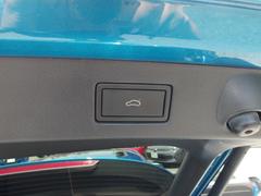 キングフィッシャーブルー　サンルーフ　ハーマンカードン　ＨＵＤ　革　ＡＣＣ　ナビ　３６０度カメラ　ソナー　パーキングアシスト　電動リアゲート　ハンドル＆シートヒーター　ＥＴＣ　ｃａｒＰＬＡＹ　ＬＥＤ 2