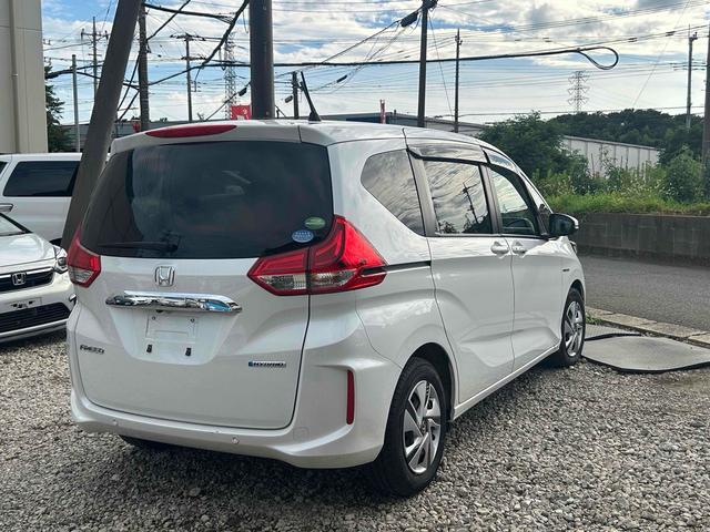 フリードハイブリッド ハイブリッド・Ｇホンダセンシング　ＥＴＣ　バックカメラ　ナビ　クリアランスソナー　オートクルーズコントロール　レーンアシスト　衝突被害軽減システム　両側電動スライドドア　オートライト　ＬＥＤヘッドランプ　スマートキー　電動格納ミラー（15枚目）
