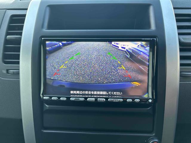 エクストレイル ２５Ｘ　４ＷＤ　バックカメラ　アルミホイール　スマートキー　電動格納ミラー　ＣＶＴ　衝突安全ボディ　ＡＢＳ　ＥＳＣ　エアコン　パワーステアリング　パワーウィンドウ　運転席エアバッグ　助手席エアバッグ（2枚目）