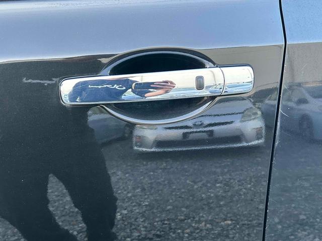 エクストレイル ２５Ｘ　４ＷＤ　バックカメラ　アルミホイール　スマートキー　電動格納ミラー　ＣＶＴ　衝突安全ボディ　ＡＢＳ　ＥＳＣ　エアコン　パワーステアリング　パワーウィンドウ　運転席エアバッグ　助手席エアバッグ（37枚目）