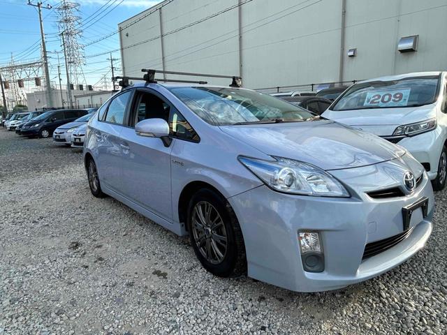 プリウス L アルミホイール CVT スマートキー アイドリングストップ 電動格納ミラー 盗難防止システム CD MD 衝突安全ボディ ABS ESC エアコン パワーステアリング パワーウィンドウ(13枚目)