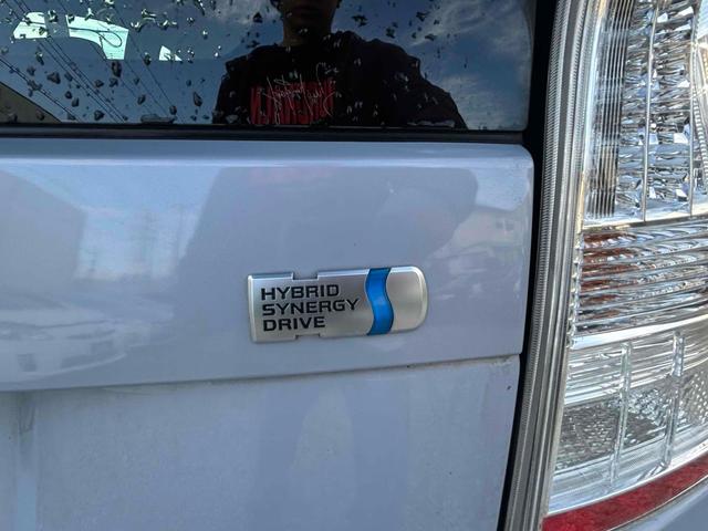 プリウス L アルミホイール CVT スマートキー アイドリングストップ 電動格納ミラー 盗難防止システム CD MD 衝突安全ボディ ABS ESC エアコン パワーステアリング パワーウィンドウ(21枚目)