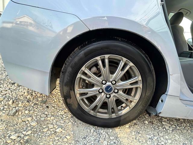 プリウス L アルミホイール CVT スマートキー アイドリングストップ 電動格納ミラー 盗難防止システム CD MD 衝突安全ボディ ABS ESC エアコン パワーステアリング パワーウィンドウ(25枚目)