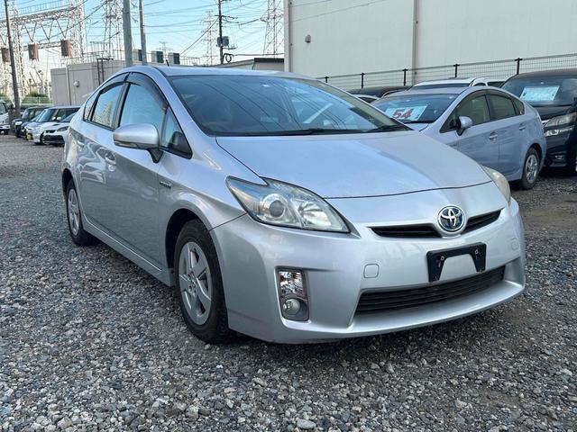 プリウス S ナビ アルミホイール CVT スマートキー 電動格納ミラー 盗難防止システム ミュージックプレイヤー接続可 衝突安全ボディ ABS ESC エアコン パワーステアリング パワーウィンドウ(15枚目)