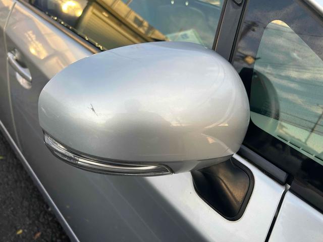 プリウス S ドライブレコーダー ETC ナビ クリアランスソナー アルミホイール スマートキー 電動格納ミラー CVT 盗難防止システム 衝突安全ボディ ABS ESC エアコン パワーステアリング(17枚目)