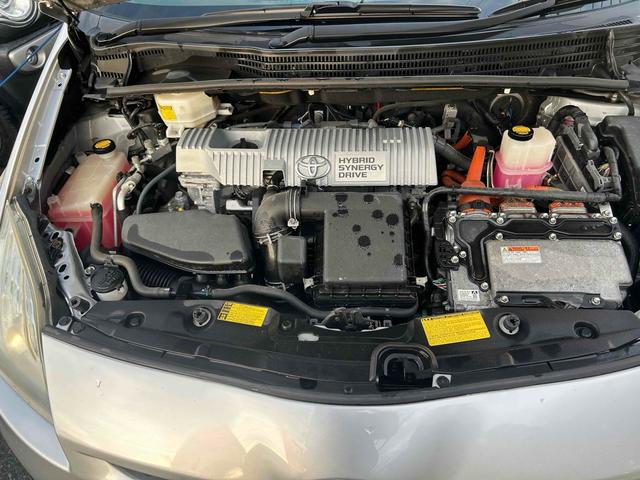 プリウス S ドライブレコーダー ETC ナビ クリアランスソナー アルミホイール スマートキー 電動格納ミラー CVT 盗難防止システム 衝突安全ボディ ABS ESC エアコン パワーステアリング(19枚目)