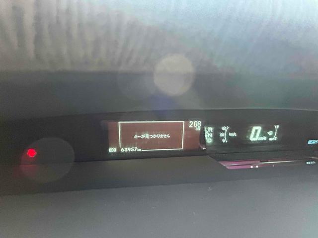 プリウス S ドライブレコーダー ETC ナビ クリアランスソナー アルミホイール スマートキー 電動格納ミラー CVT 盗難防止システム 衝突安全ボディ ABS ESC エアコン パワーステアリング(25枚目)