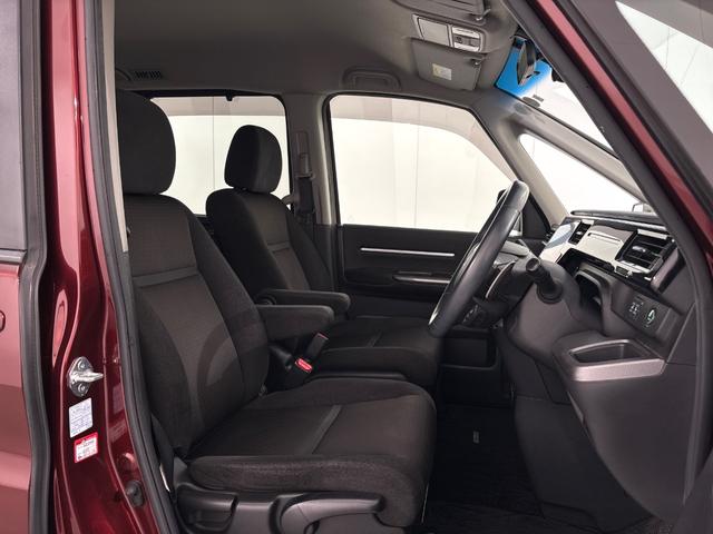 ステップワゴンスパーダ スパーダホンダセンシング　純正メモリーナビ　フルセグＴＶ　バックカメラ　ＥＴＣ２．０　両側パワースライドドア　前後ドラレコ　２列目ベンチシート　盗難防止　助手席エアバッグ　Ｗパワスラ　リアオートエアコン　地デジ　ＬＥＤライト（25枚目）