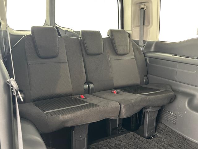 ステップワゴンスパーダ スパーダホンダセンシング　純正メモリーナビ　フルセグＴＶ　バックカメラ　ＥＴＣ２．０　両側パワースライドドア　前後ドラレコ　２列目ベンチシート　盗難防止　助手席エアバッグ　Ｗパワスラ　リアオートエアコン　地デジ　ＬＥＤライト（33枚目）