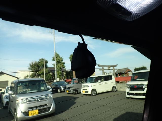 リアドラレコ付きです。