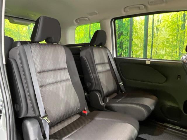 e-パワー ハイウェイスターV 登録済未使用車 セーフティパックA プロパイロット ハンズフリー両側電動スライドドア 全周囲カメラ スマートルームミラー LEDヘッド 純正15インチアルミ スマートキー リヤオートエアコン(12枚目)