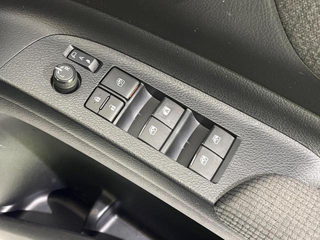 ハイブリッド ファンベースGセーフティーエディション 禁煙車 純正9インチ 全周囲カメラ セーフティセンス 両側電動スライドドア クルーズコントロール 前席シートヒーター ビルトインETC ステアリングヒーター LEDヘッドライト スマートキー(43枚目)