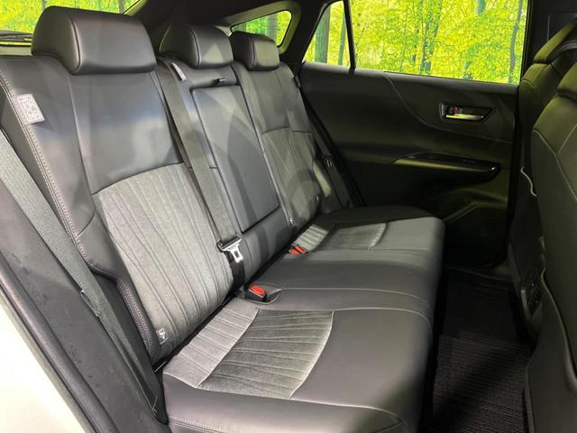 ハリアー Ｚ　禁煙車　１２．３型メーカーナビ　ＪＢＬ　デジタルインナーミラー　ＢＳＭ　ハーフレザーシート　パワーシート　パワーバックドア　純正１９インチアルミ　ＬＥＤヘッドランプ　ＬＥＤフォグランプ　ＲＣＴＡ（9枚目）