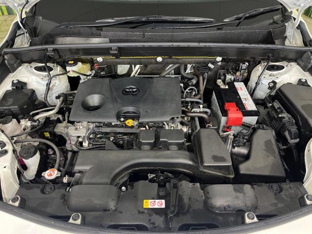 ハリアー Ｚ　禁煙車　１２．３型メーカーナビ　ＪＢＬ　デジタルインナーミラー　ＢＳＭ　ハーフレザーシート　パワーシート　パワーバックドア　純正１９インチアルミ　ＬＥＤヘッドランプ　ＬＥＤフォグランプ　ＲＣＴＡ（18枚目）