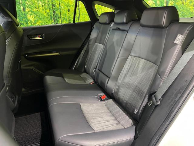ハリアー Ｚ　禁煙車　１２．３型メーカーナビ　ＪＢＬ　デジタルインナーミラー　ＢＳＭ　ハーフレザーシート　パワーシート　パワーバックドア　純正１９インチアルミ　ＬＥＤヘッドランプ　ＬＥＤフォグランプ　ＲＣＴＡ（28枚目）
