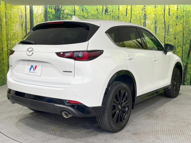 ＣＸ－５ ２５Ｓ　スポーツアピアランス　禁煙車　１０．２５型マツダコネクトナビ　ＢＯＳＥサウンド　全周囲カメラ　黒革シート　衝突軽減システム　ＥＴＣ　ドラレコ　パワーシート　全席シートヒーター　パワーバックドア　アダプティブＬＥＤヘッド（17枚目）