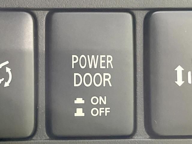デリカＤ：５ Ｐ　禁煙車　純正１０．１型ナビ　全周囲カメラ　両側電動スライドドア　ｅアシスト　レーダークルーズコントロール　ブラインドスポットモニター　シートヒーター　純正１８インチアルミ　ドラレコ　ＬＥＤヘッド（46枚目）