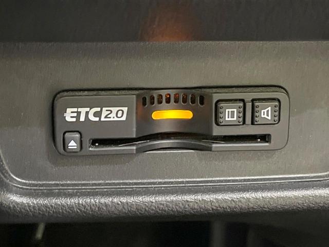 オデッセイハイブリッド ｅ：ＨＥＶアブソルート・ＥＸ　禁煙車　純正１０型ナビ　後席モニター　全周囲カメラ　両側電動スライドドア　ホンダセンシング　アダプティブクルーズ　ＥＴＣ２．０　ドラレコ　シートヒーター　電動リアゲート　ＬＥＤヘッド　１００Ｖ電源（26枚目）