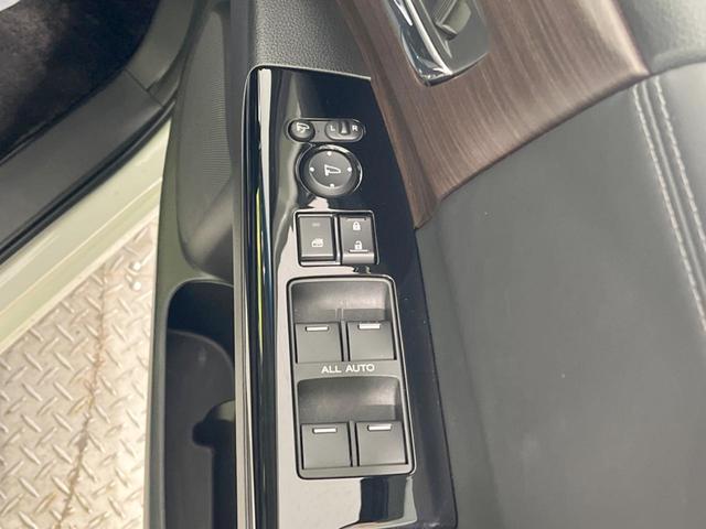 オデッセイハイブリッド ｅ：ＨＥＶアブソルート・ＥＸ　禁煙車　純正１０型ナビ　全周囲カメラ　黒革シート　両側電動スライドドア　ホンダセンシング　アダプティブクルーズ　ＥＴＣ２．０　ドラレコ　シートヒーター　電動リアゲート　ＬＥＤヘッドライト　１００Ｖ電源（54枚目）