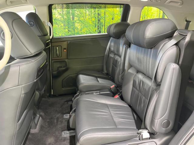 オデッセイハイブリッド ｅ：ＨＥＶアブソルート・ＥＸ　禁煙車　純正１０型ナビ　全周囲カメラ　黒革シート　両側電動スライドドア　ホンダセンシング　アダプティブクルーズ　ＥＴＣ２．０　ドラレコ　シートヒーター　電動リアゲート　ＬＥＤヘッドライト　１００Ｖ電源（58枚目）
